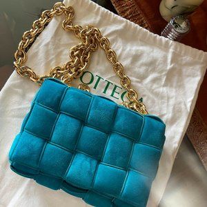 Bottega Veneta Suede Cassette in Cobalt